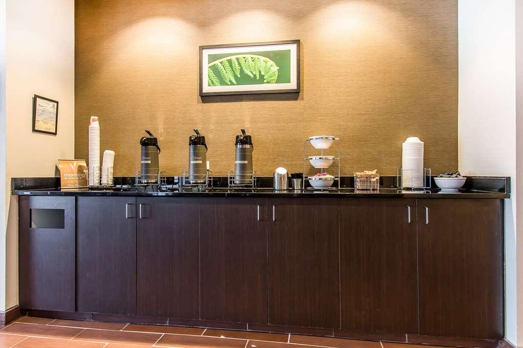Wingate By Wyndham Jonesboro Hodge Hotel Restaurant photo
