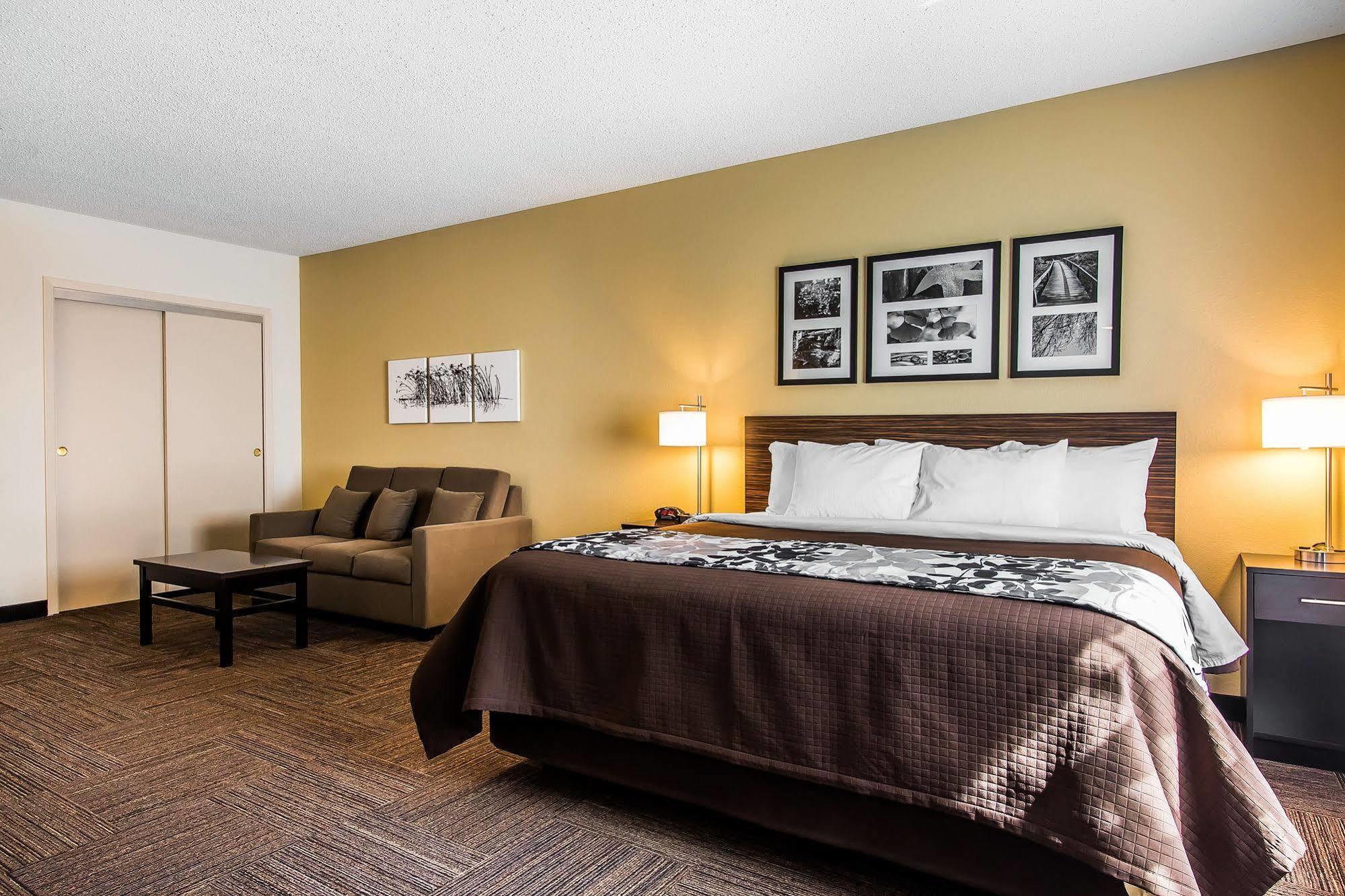 Wingate By Wyndham Jonesboro Hodge Hotel Exterior photo